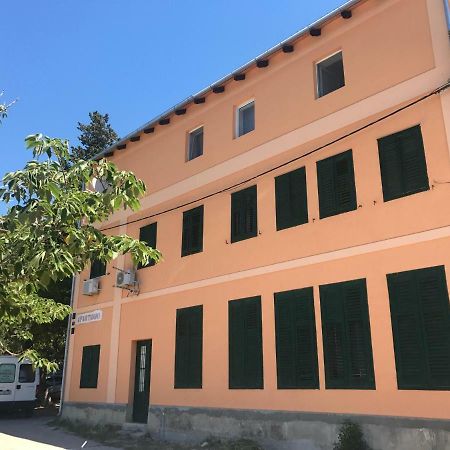Apartment Bilo Omiš Zewnętrze zdjęcie