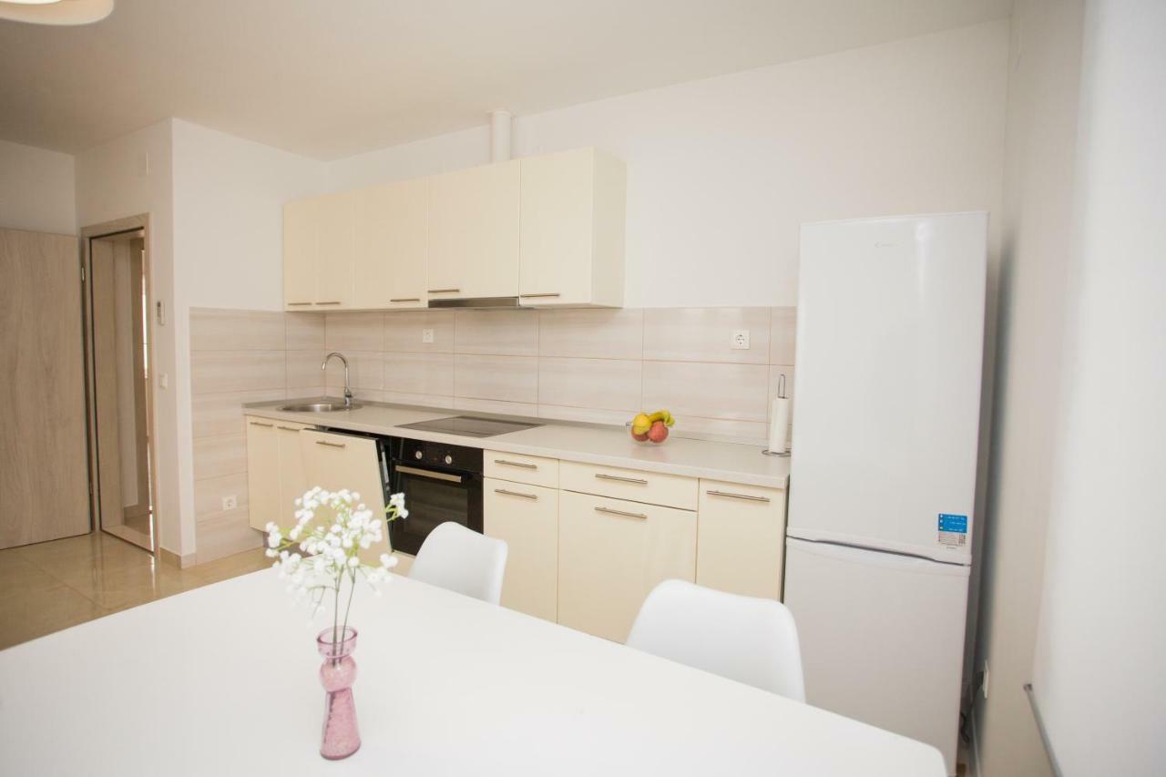 Apartment Bilo Omiš Zewnętrze zdjęcie