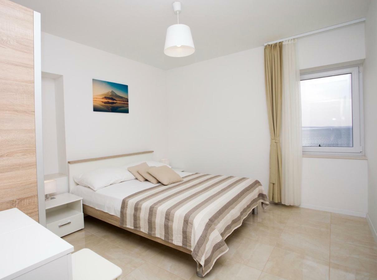 Apartment Bilo Omiš Zewnętrze zdjęcie