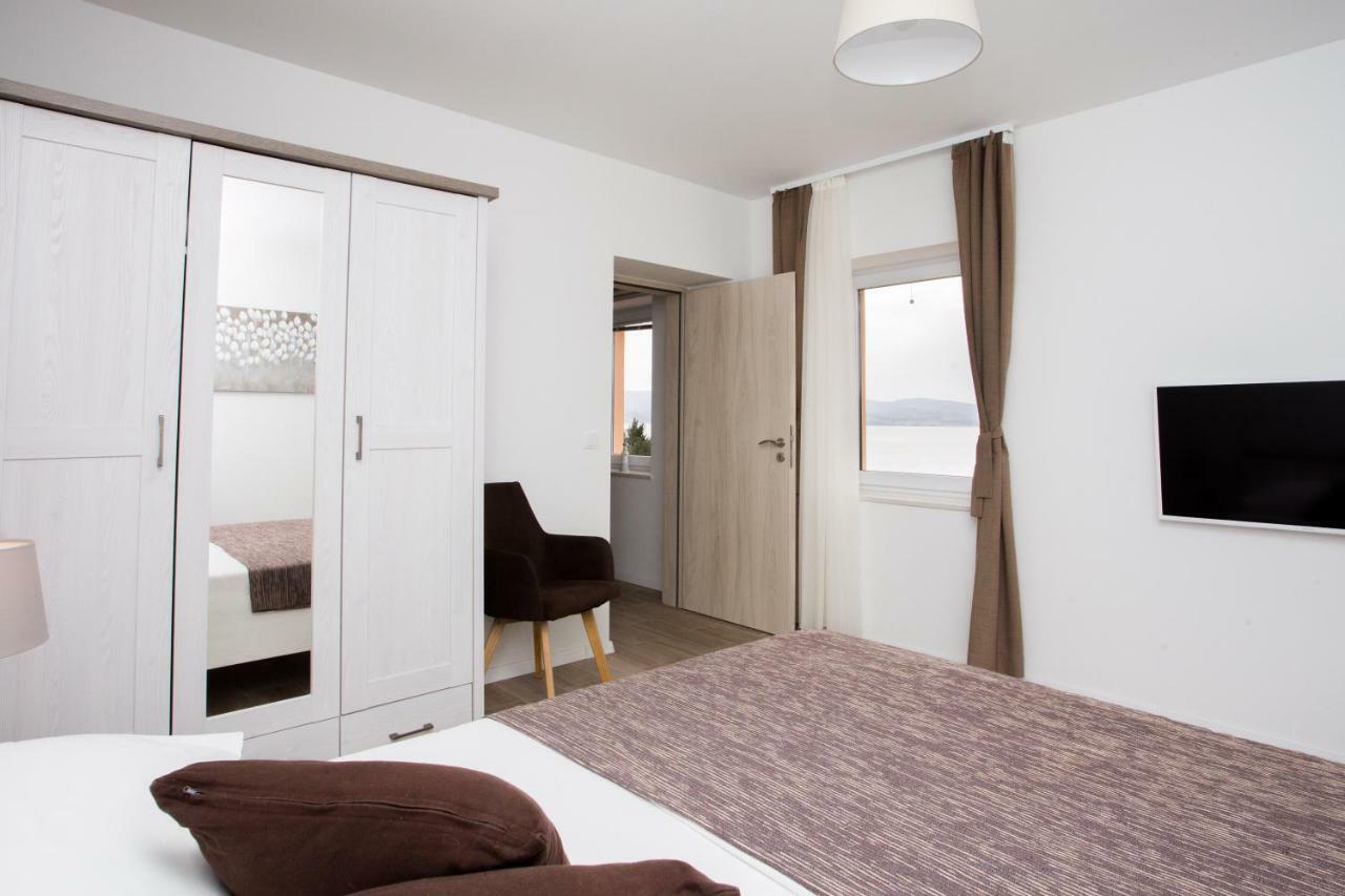 Apartment Bilo Omiš Zewnętrze zdjęcie